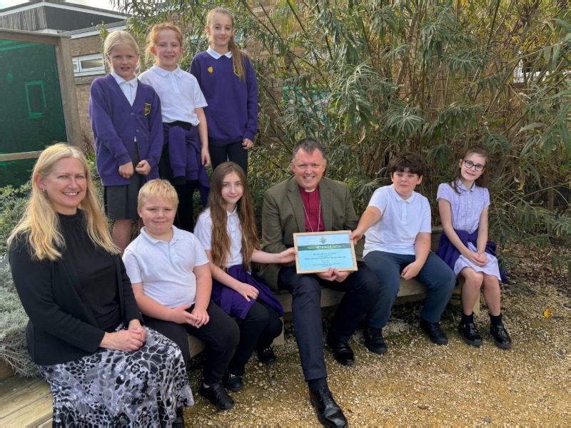 Dereham children win Bishop’s prize for school garden